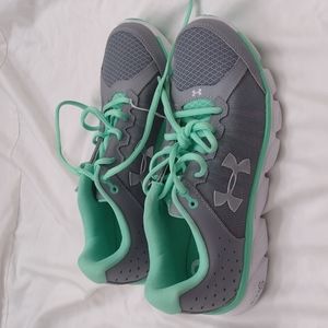 Women's under armour shoes